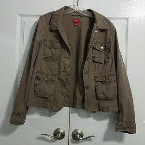 Lightweight Cargo Pocket Jacket
